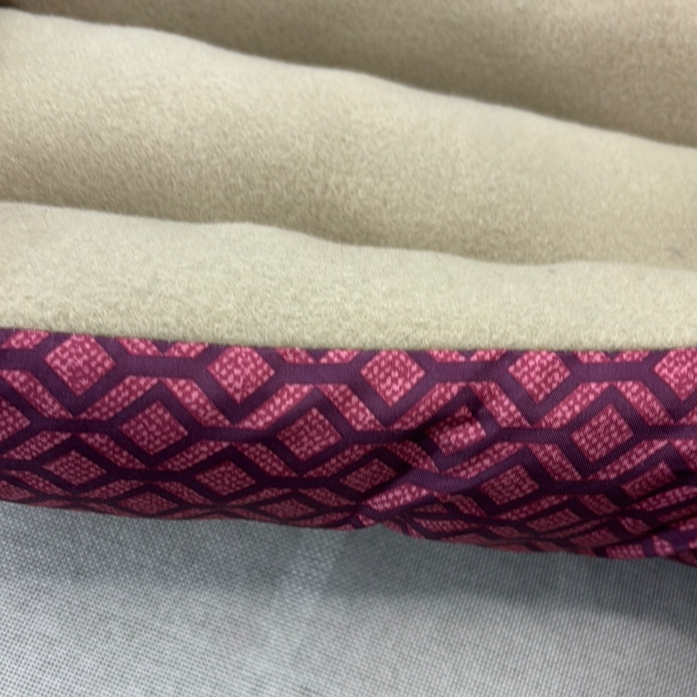 Cozy Tan and Pink Pet Small Bed - Picture 11 of 12